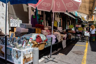 Tel Aviv, İsrail - 7 Mayıs 2022 Tel Aviv şehir merkezi, beyaz şehir ve İsrail 'in en büyük ikinci şehri