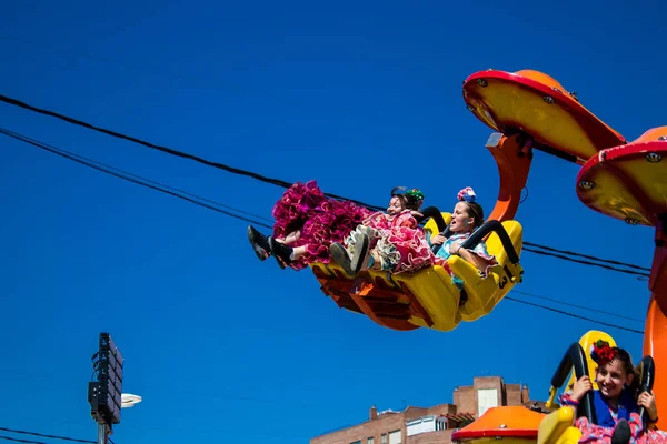 Sevilla Spanje Mei 2022 Feria Sevilla Kermis Attracties Attracties Zijn — Stockfoto