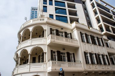 Tel Aviv, İsrail - 7 Mayıs 2022 Tel Aviv şehir merkezi, beyaz şehir ve İsrail 'in en büyük ikinci şehri