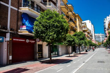 Seville, İspanya - 09 Mayıs 2022 Sevilla şehri, sembolik bir şehir ve İspanya 'nın güneyindeki Endülüs Bölgesi' nin başkenti.
