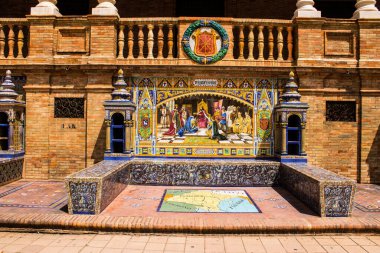 Seville, İspanya - 15 Mayıs 2022 İspanya Plaza, Andalusia bölgesinin başkenti ve sembolik bir şehir olan Seville 'deki Maria Luisa parkında yer alan bir mimari komplekstir.