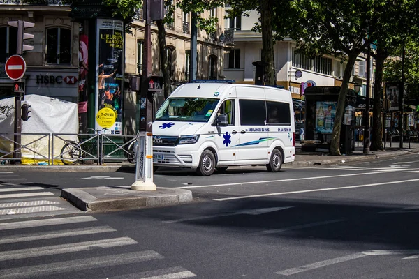 Paris França Maio 2022 Ambulância Nas Ruas Paris Durante Surto — Fotografia de Stock