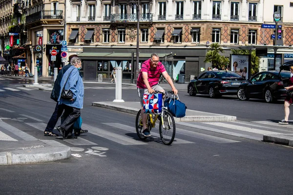 Paris Frankreich Mai 2022 Menschen Die Während Des Coronavirus Ausbruchs — Stockfoto