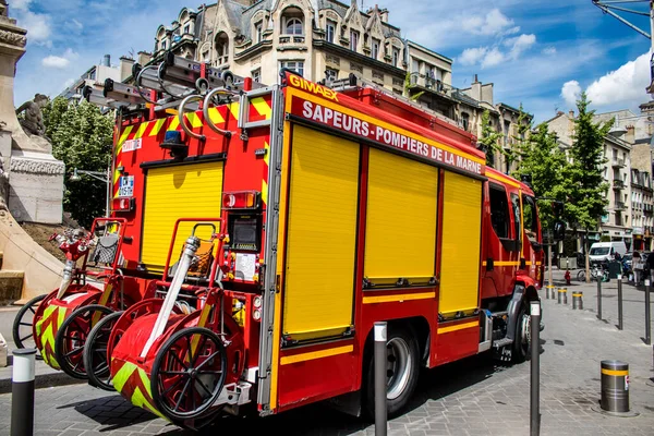 Reims France Mai 2022 Pompier Traverse Les Rues Reims Pendant — Photo