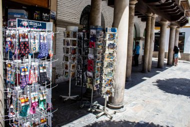 Seville, İspanya - Haziran 01, 2022 Seville şehri ve İspanya 'nın güneyindeki Endülüs Bölgesi' nin başkenti Sevilla 'nın mimarisi.