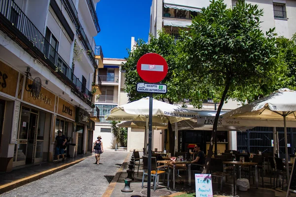 Seville, İspanya - Haziran 01, 2022 Seville şehri ve İspanya 'nın güneyindeki Endülüs Bölgesi' nin başkenti Sevilla 'nın mimarisi.