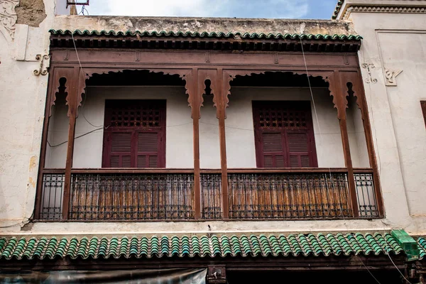 stock image Fez, Morocco - June 16, 2022 Cityscape and architecture of Fez, the city has a narrow and winding Arabic layout typical of oriental cities, Fez is the capital of traditional culture of Morocco