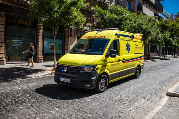 Seville Spain June 2022 Ambulance Rolling Streets Seville Coronavirus Outbreak — Stock Photo, Image