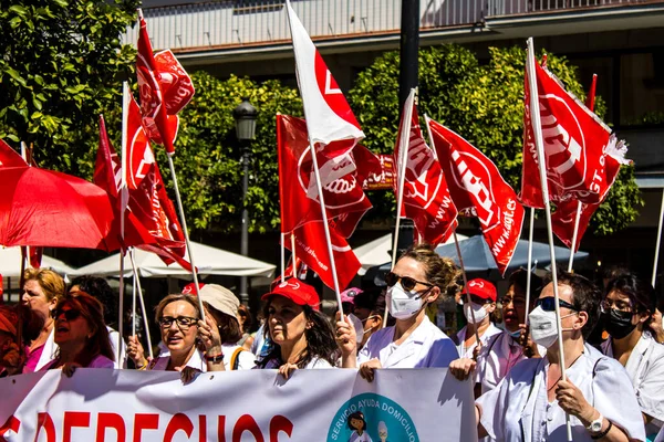 Sevilla Spanyolország Június 2022 Személyzeti Segítségnyújtásban Dolgozó Alkalmazottak Háztartási Alkalmazottak — Stock Fotó