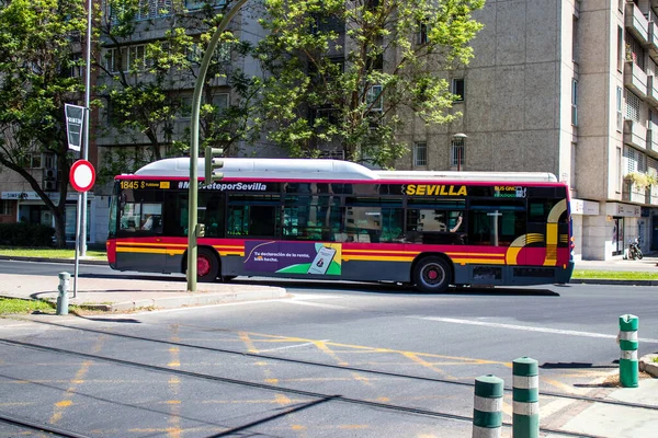 Seville Spain July 2022 Bus Driving Streets Seville Coronavirus Outbreak — Stockfoto