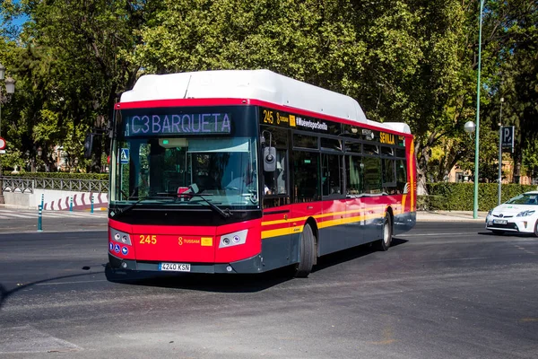 Seville Spain July 2022 Bus Driving Streets Seville Coronavirus Outbreak —  Fotos de Stock