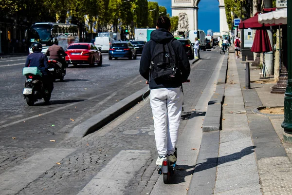 Paris France September 2022 People Rolling Electric Scooter Streets Paris — Zdjęcie stockowe