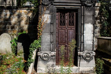 Paris, France - September 05, 2022 The Pere Lachaise cemetery is the largest Parisian cemetery, a popularity that the place owes to its 220 years of history and 70000 graves including many celebrities