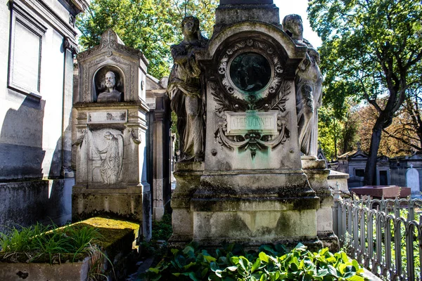 Paris France September 2022 Pere Lachaise Cemetery Largest Parisian Cemetery — стоковое фото