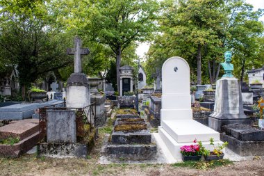 Paris, France - September 05, 2022 The Pere Lachaise cemetery is the largest Parisian cemetery, a popularity that the place owes to its 220 years of history and 70000 graves including many celebrities