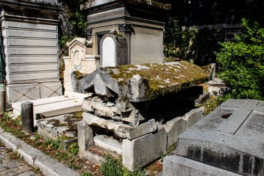 Paris, France - September 05, 2022 The Pere Lachaise cemetery is the largest Parisian cemetery, a popularity that the place owes to its 220 years of history and 70000 graves including many celebrities