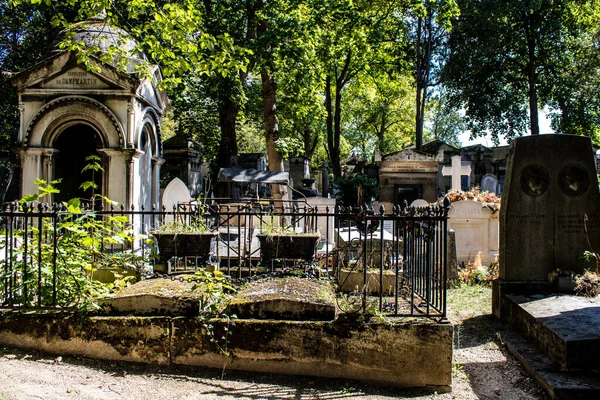 Paris France September 2022 Pere Lachaise Cemetery Largest Parisian Cemetery — стоковое фото