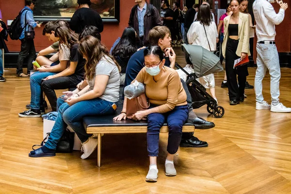 Париж Франция Сентября 2022 Года Лувр Крупнейший Музей Мире Является — стоковое фото