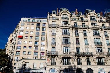 Paris, Fransa - 12 Eylül 2022 Paris 'in mimarisi, sembolik bir şehir ve Fransa' nın başkenti