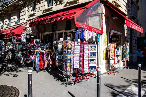 Paříž Francie Září 2022 Dekorativní Předměty Různé Dárky Prodávané Obchodě — Stock fotografie