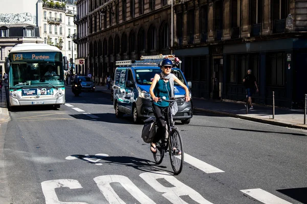 Paris Frankreich September 2022 Menschen Radeln Auf Den Straßen Fahrräder — Stockfoto