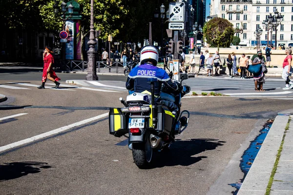 París Francia Septiembre 2022 Policía Patrulla Las Calles París Una — Foto de Stock