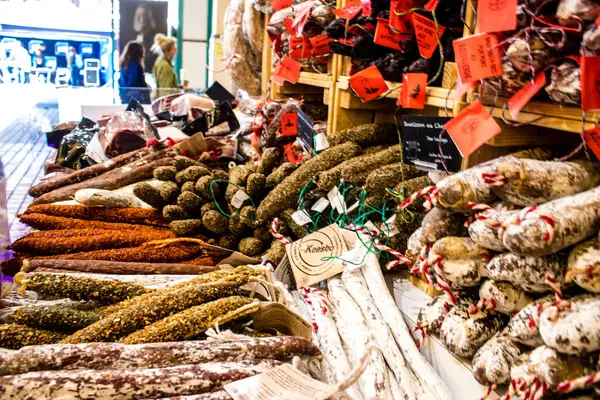 Reims Francia Septiembre 2022 Varias Salchichas Secas Vendidas Mercado Reims — Foto de Stock