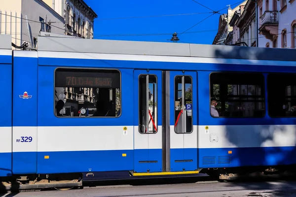 Krakov Polsko Října 2022 Moderní Elektrická Tramvaj Ulicích Krakova Část — Stock fotografie