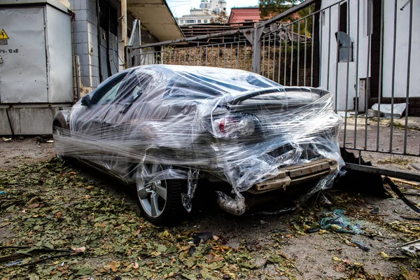 Sequência Ataques Maciços Mísseis Russos Carros Torno Prédio Escritórios Samsung — Fotografia de Stock