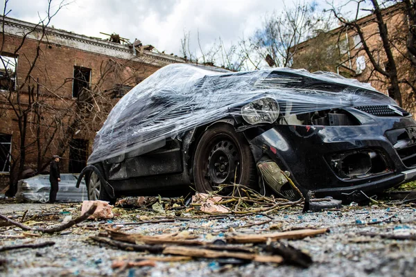 Sequência Ataques Maciços Mísseis Russos Carros Torno Prédio Escritórios Samsung — Fotografia de Stock