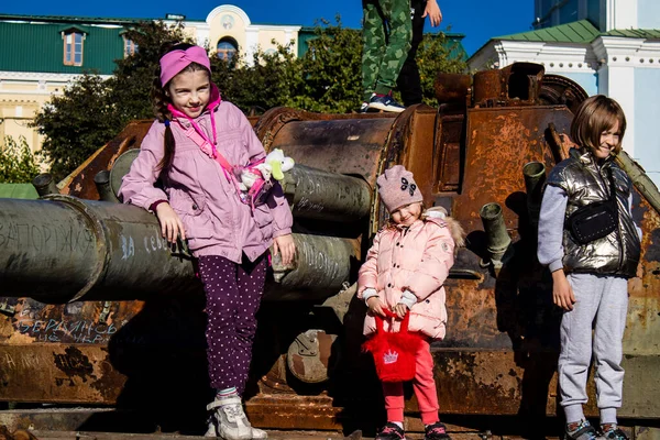 Ødelagt Russisk Militært Udstyr Udstilling Mykhailivska Square Kiev Ukraine Oktober - Stock-foto