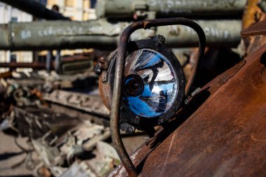 Yok edilen Rus askeri donanım sergisi, Rusya 'nın 2022 yılında Ukrayna' yı işgali sırasında ele geçirilen ve imha edilen Rus askeri teçhizatlarının yer aldığı açık hava sergisi.