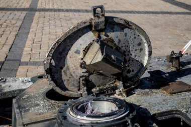 Yok edilen Rus askeri donanım sergisi, Rusya 'nın 2022 yılında Ukrayna' yı işgali sırasında ele geçirilen ve imha edilen Rus askeri teçhizatlarının yer aldığı açık hava sergisi.