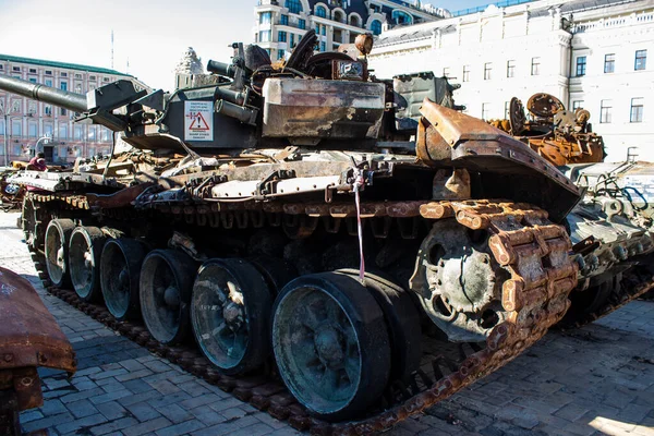 Yok edilen Rus askeri donanım sergisi, Rusya 'nın 2022 yılında Ukrayna' yı işgali sırasında ele geçirilen ve imha edilen Rus askeri teçhizatlarının yer aldığı açık hava sergisi.