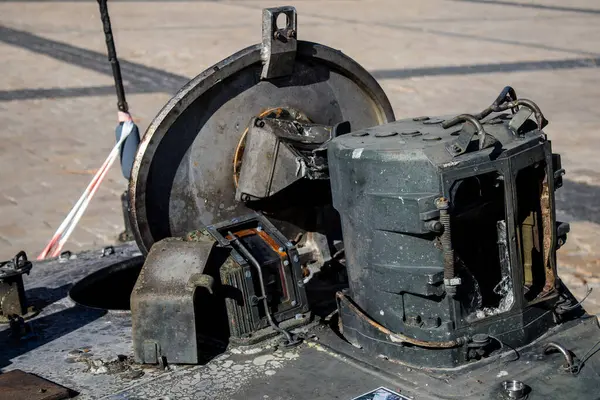 Yok edilen Rus askeri donanım sergisi, Rusya 'nın 2022 yılında Ukrayna' yı işgali sırasında ele geçirilen ve imha edilen Rus askeri teçhizatlarının yer aldığı açık hava sergisi.