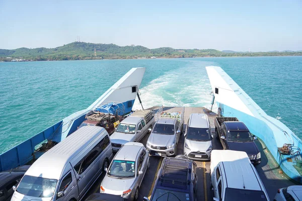 Koh Chang Thailand Sep 2020 Cars Loaded Ferry Going Koh — Fotografia de Stock