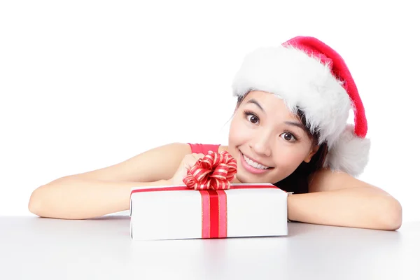 Santa niña sonrisa cara con regalo de Navidad —  Fotos de Stock