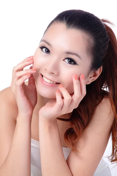 Bellezza cura della pelle donna sorridente primo piano — Foto Stock