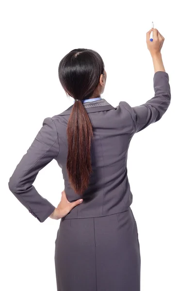 Affärskvinna stående till baksidan — Stockfoto
