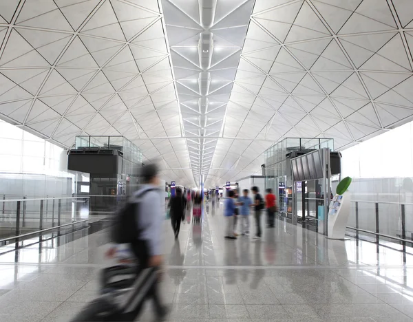 Pasajero en el aeropuerto —  Fotos de Stock