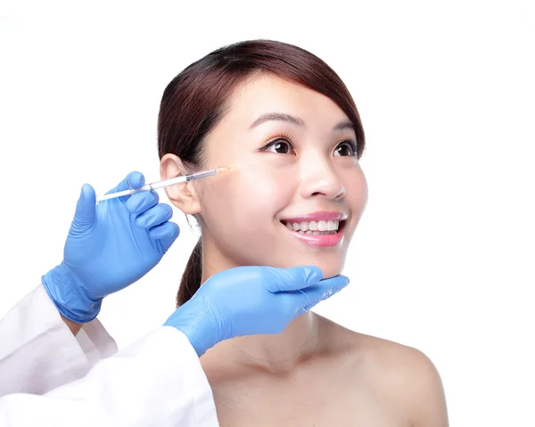 Cosmetic injection to the pretty woman face — Stock Photo, Image