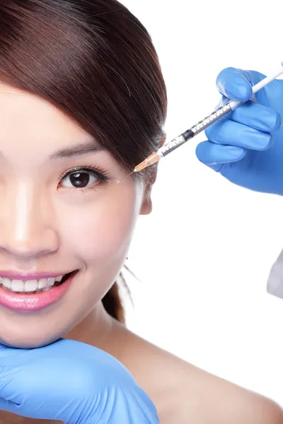 Cosmetic injection to the pretty woman face — Stock Photo, Image