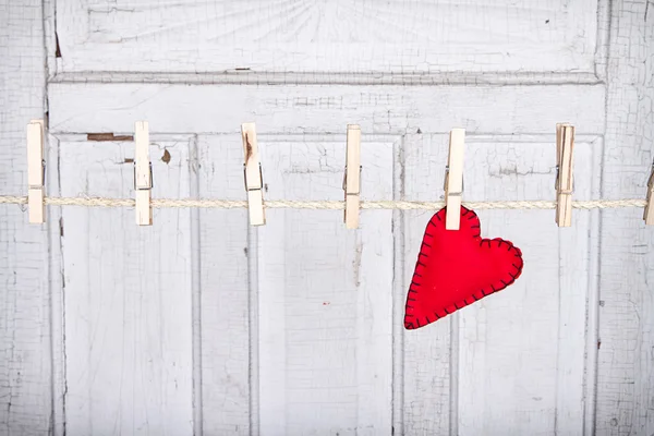 Heart on a clothes line — Stock Photo, Image