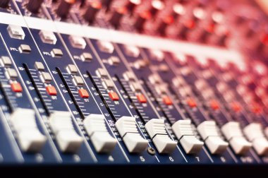 Close-Up music mixer audio Studio