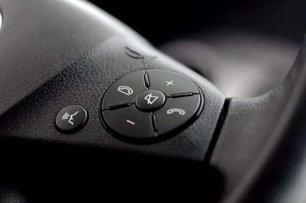 Steering wheel commands of modern luxurious car — Stock Photo, Image