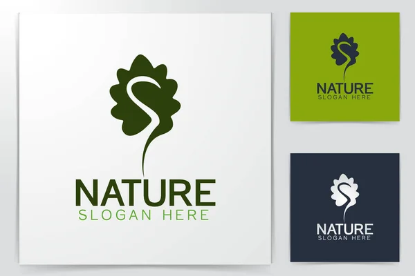 Eichenblatt Negativer Buchstabe Logo Designs Inspiration Isoliert Auf Weißem Hintergrund — Stockvektor