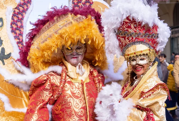 Pessoas Trajes Maquiagem Carnaval Durante Terça Feira Gorda Carnaval Mardi — Fotografia de Stock