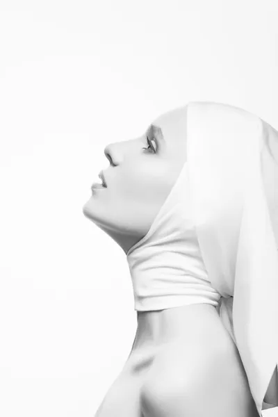 Sorg. religion. kvinna be - själ och ande — Stockfoto