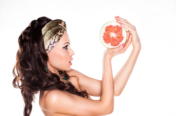 Beauty Young Woman Brunette Preferring Low Calorie Food - Citrus — Stock Photo, Image