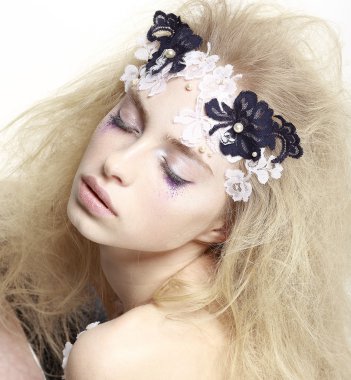 Sahne. Duygusallık ve tatlı. Tiyatro duygular. Tiyatroda oyunculuk dramatik aktris. Performans